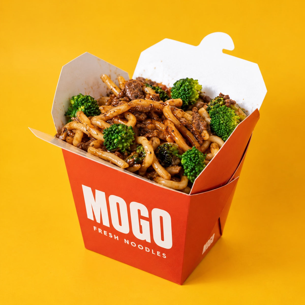 Custom printed square noodle box with branded paperboard packaging for Asian takeout meals